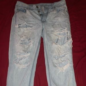 AMERICAN EAGLE JEANS SOLD